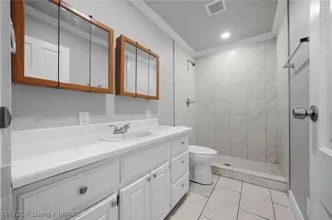 Bath - 315 N 18th St, Fort Smith, AR 72901 photo 3 of 3