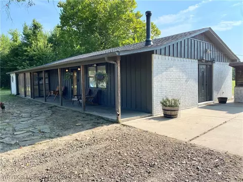 1600 Bushtown Rd, Alma, AR 72921