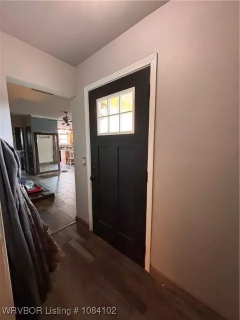 Entry Way - 406 NE Highway 10, Hackett, AR 72937 photo 1 of 1