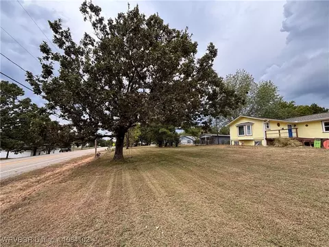 Exterior - 406 NE Highway 10, Hackett, AR 72937 photo 13 of 14