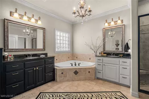 Bath - 7100 Milan Way, Fort Smith, AR 72916 photo 2 of 4