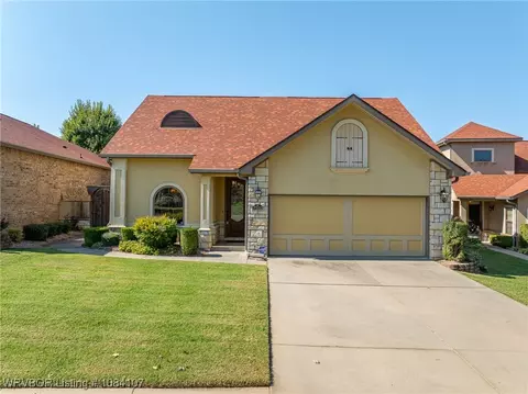 Exterior - 7100 Milan Way, Fort Smith, AR 72916 photo 4 of 12