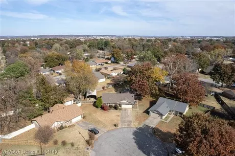 View/Area - 8601 S 16th St, Fort Smith, AR 72908 photo 1 of 2