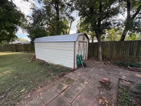 Exterior - 8601 S 16th St, Fort Smith, AR 72908 photo 7 of 7