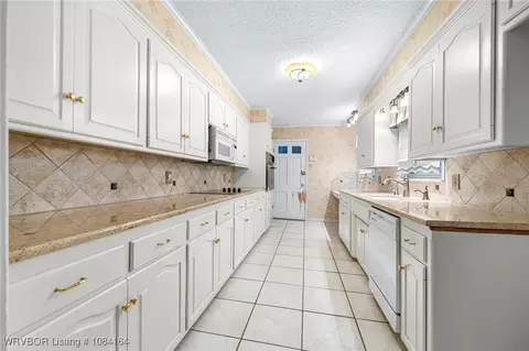 Entry Way - 5333 S Y Cir, Fort Smith, AR 72903 photo 1 of 1