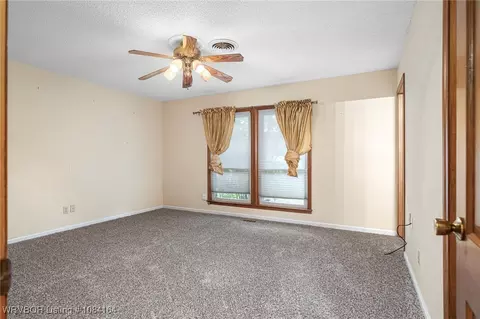 Bedroom - 5333 S Y Cir, Fort Smith, AR 72903 photo 2 of 5
