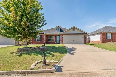 Exterior - 221 Colony Ct, Barling, AR 72923 photo 2 of 6