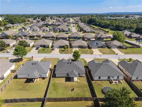 View/Area - 221 Colony Ct, Barling, AR 72923 photo 1 of 5