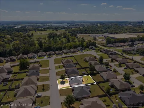 View/Area - 221 Colony Ct, Barling, AR 72923 photo 3 of 5