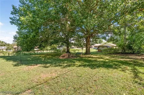 Exterior - 1510 14th Cir, Barling, AR 72923 photo 6 of 7