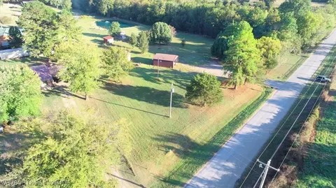 View/Area - 41800 Glendale Rd, Howe, OK 74940 photo 6 of 10