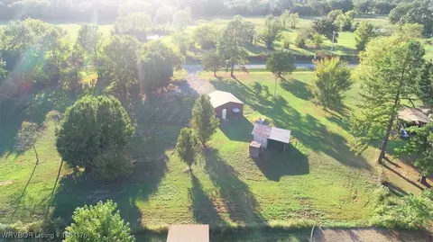 View/Area - 41800 Glendale Rd, Howe, OK 74940 photo 2 of 10