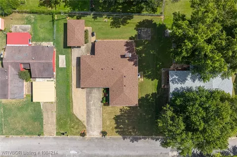 1107 N 4th St, Paris, AR 72855 photo 32