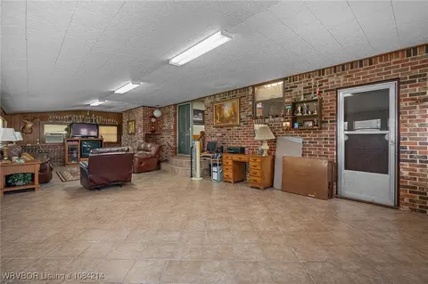 1107 N 4th St, Paris, AR 72855 photo 21