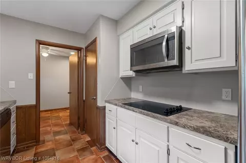 Entry Way - 4910 S W St, Fort Smith, AR 72903 photo 3 of 5