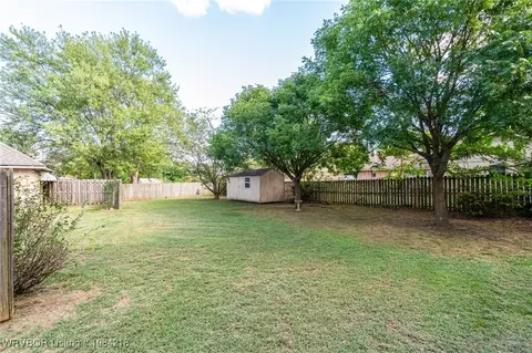 Exterior - 4910 S W St, Fort Smith, AR 72903 photo 5 of 8