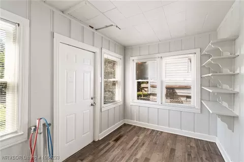 Entry Way - 1449 N 36th St, Fort Smith, AR 72904 photo 2 of 2