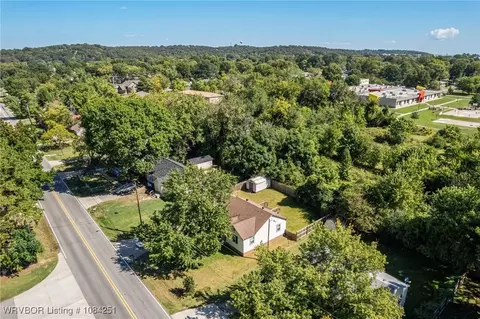 View/Area - 5215 24th St, Fort Smith, AR 72901 photo 5 of 6