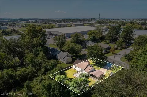 View/Area - 5215 24th St, Fort Smith, AR 72901 photo 4 of 6
