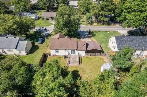View/Area - 5215 24th St, Fort Smith, AR 72901 photo 2 of 6