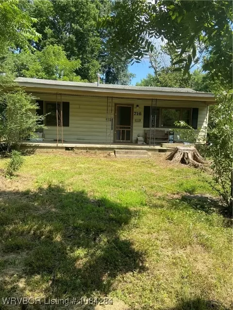 716 Graham Ln, Mountainburg, AR 72946