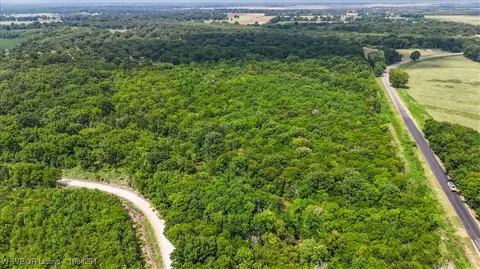 40 Acres Flagstone Loop, Idabel, OK 74745 photo 5