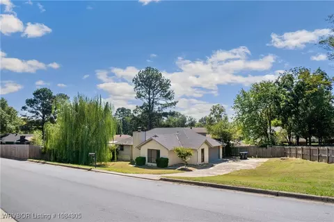 2604 S 65th St, Fort Smith, AR 72903