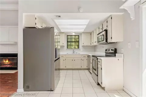 Kitchen - 2604 S 65th St, Fort Smith, AR 72903 photo 1 of 3