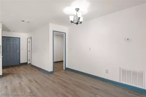 Living - 801 N 46 St, Fort Smith, AR 72903 photo 3 of 3