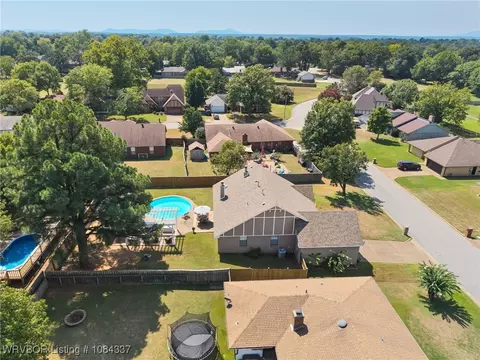 View/Area - 9901 Kingsley Pl, Fort Smith, AR 72908 photo 4 of 6