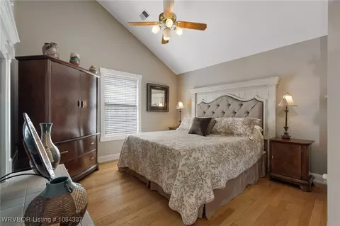 Bedroom - 9901 Kingsley Pl, Fort Smith, AR 72908 photo 2 of 4