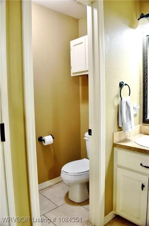 Bath - 13 S 14th St, Lavaca, AR 72941 photo 2 of 3