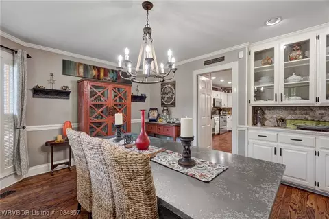 Dining - 10101 Foxboro Rd, Fort Smith, AR 72903 photo 2 of 3