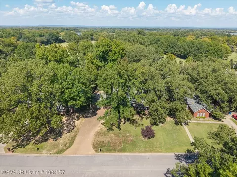 View/Area - 10101 Foxboro Rd, Fort Smith, AR 72903 photo 3 of 6