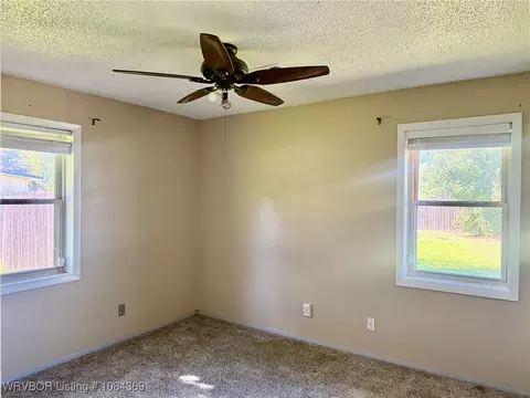 Bedroom - 510 Darlene Dr, Mansfield, AR 72944 photo 3 of 3