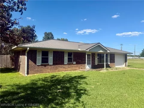 Exterior - 510 Darlene Dr, Mansfield, AR 72944 photo 6 of 9