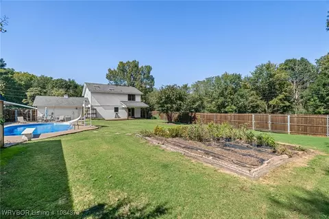 Exterior - 1721 Armistead Rd, Fort Smith, AR 72916 photo 11 of 11