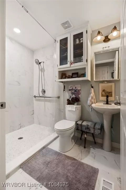 Bath - 1721 Armistead Rd, Fort Smith, AR 72916 photo 6 of 6