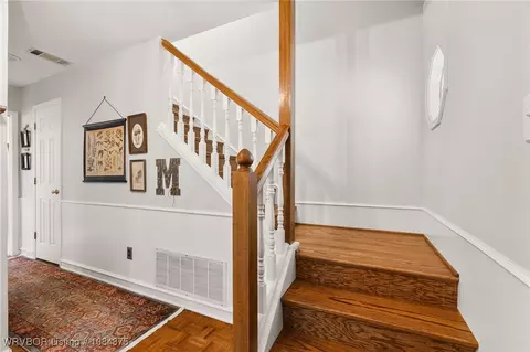 Entry Way - 1721 Armistead Rd, Fort Smith, AR 72916 photo 2 of 3