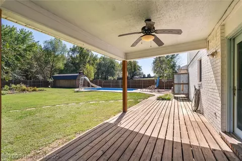 Exterior - 1721 Armistead Rd, Fort Smith, AR 72916 photo 6 of 11