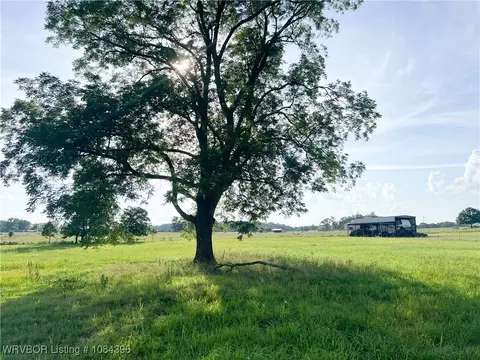 tbd N Davis St, Lavaca, AR 72941