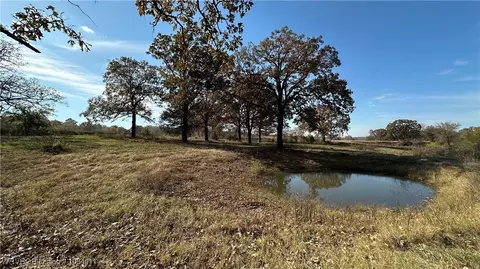 40834 Old Pike Rd, Howe, OK 74940