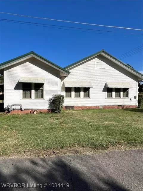 Exterior - 111 Grober St, Paris, AR 72855 photo 2 of 9