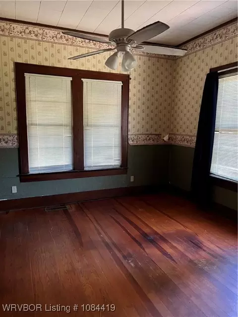 Bedroom - 111 Grober St, Paris, AR 72855 photo 1 of 2