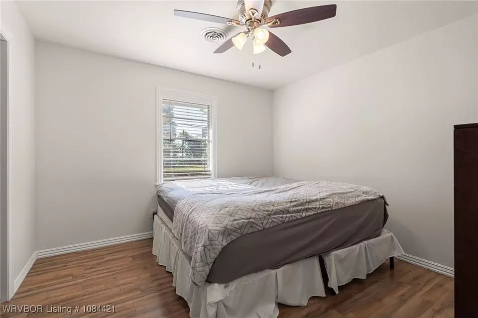 Bedroom - 3725 Hendricks Cir, Fort Smith, AR 72903 photo 2 of 5