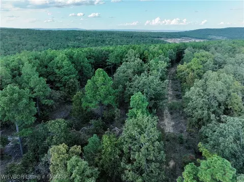800 173 Rd, Wilburton, OK 74578