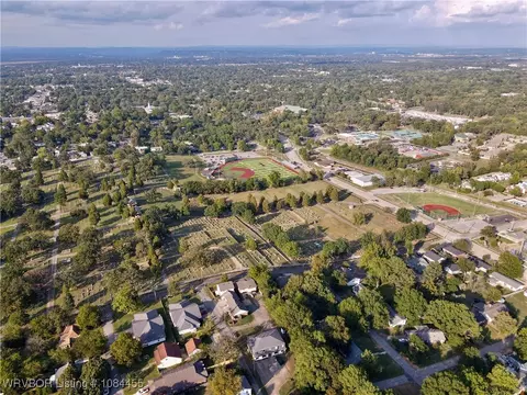 View/Area - 1620 S 29th St, Fort Smith, AR 72901 photo 3 of 6