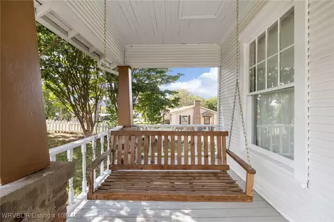 Exterior - 111 Sherwood Ave, Fort Smith, AR 72916 photo 7 of 14