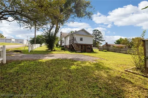 Exterior - 111 Sherwood Ave, Fort Smith, AR 72916 photo 12 of 14