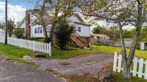Exterior - 111 Sherwood Ave, Fort Smith, AR 72916 photo 11 of 14
